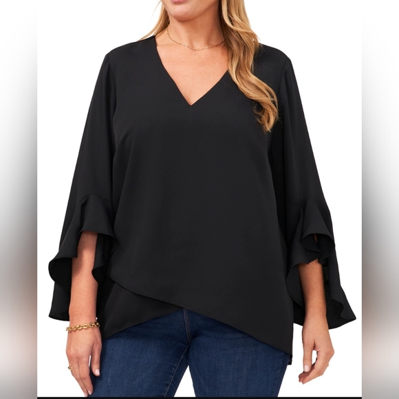 Vince Camuto Tops - Vince Camuto V-Neck Black Flutter-Sleeve Blouse Size 2X NWT
